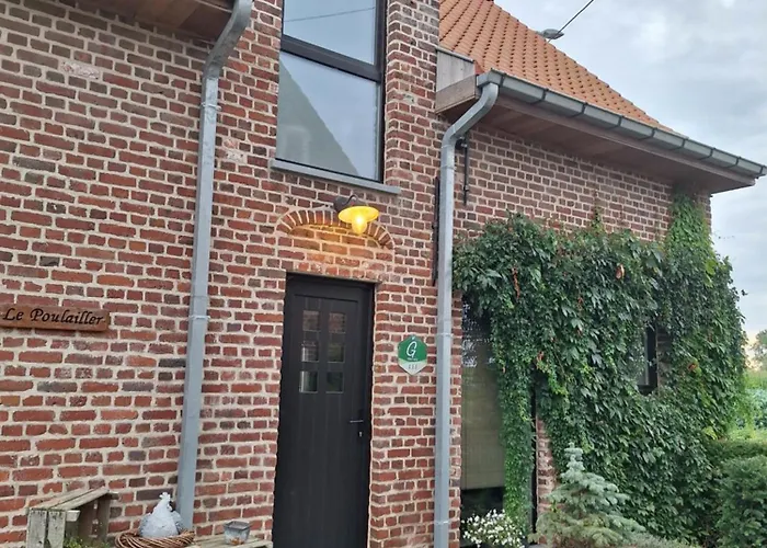 Le Repaire Des Loups Comines-Warneton